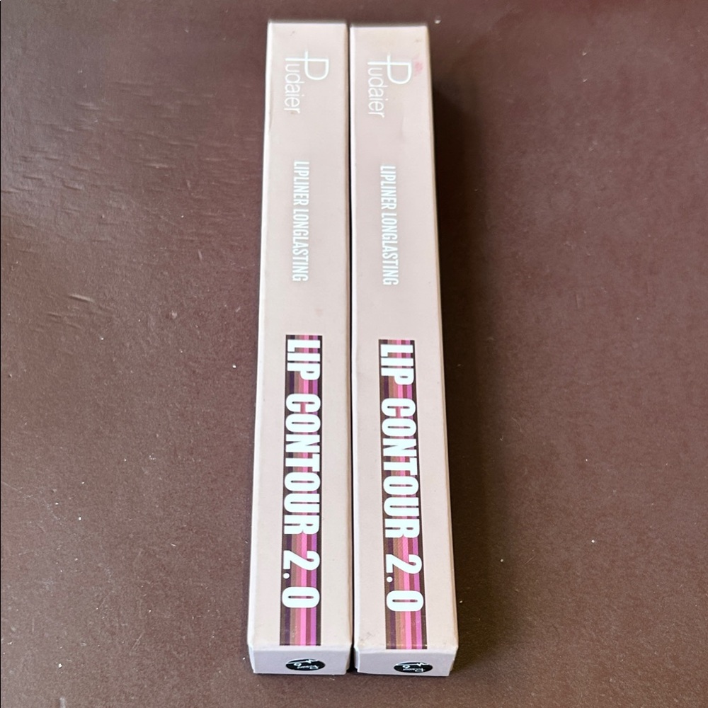 2 Lip Contour 2.0 Lip Liners  - Color 6